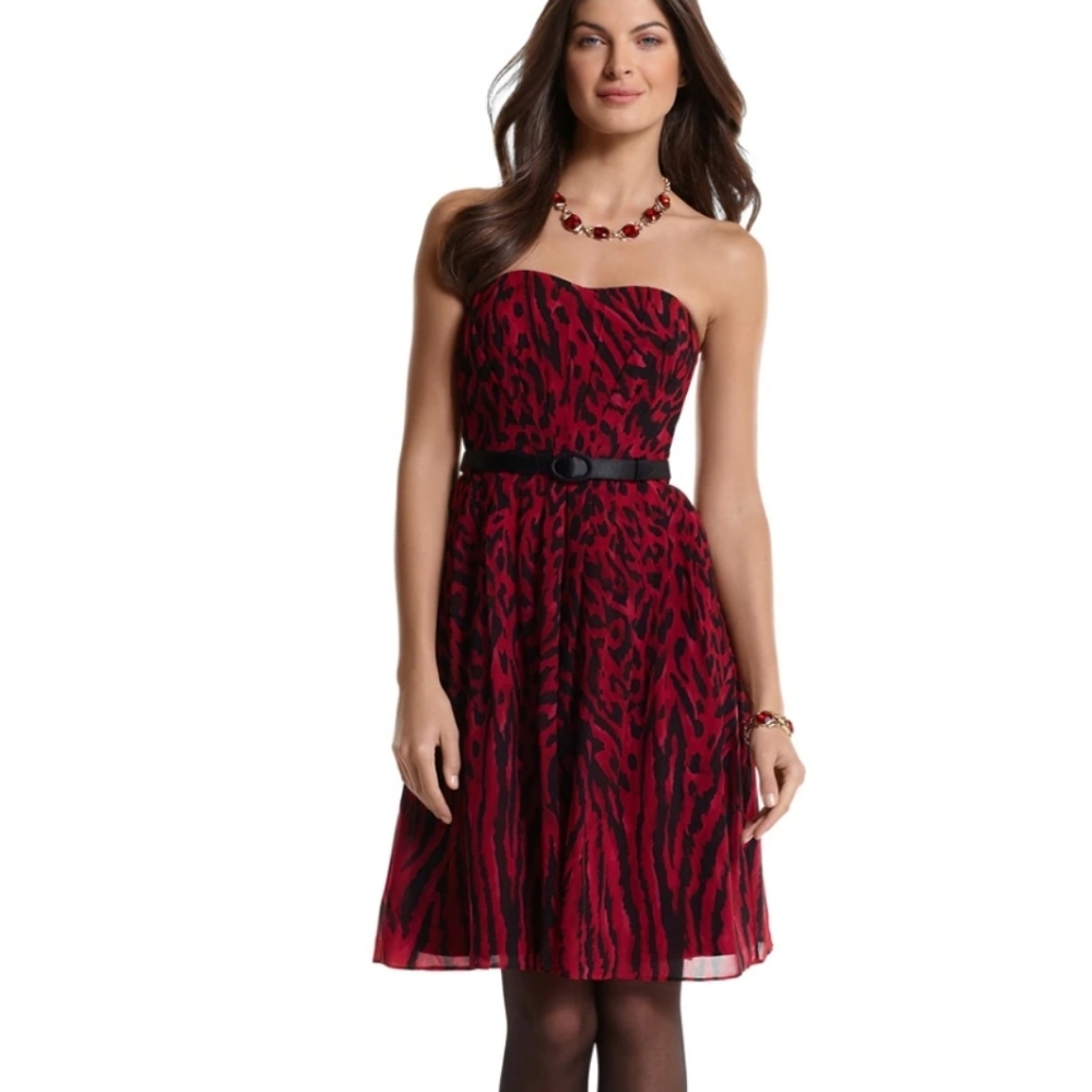 White House Black Market Strapless Leopard Print Mini, Size 00, Color Red/Black
